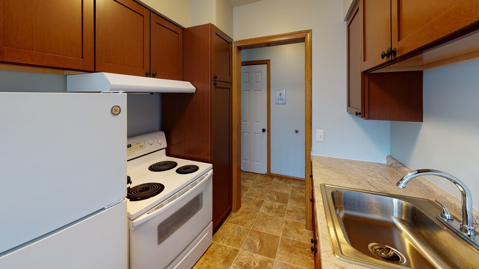 More Photos Of , Minneapolis Multifamily For Sale