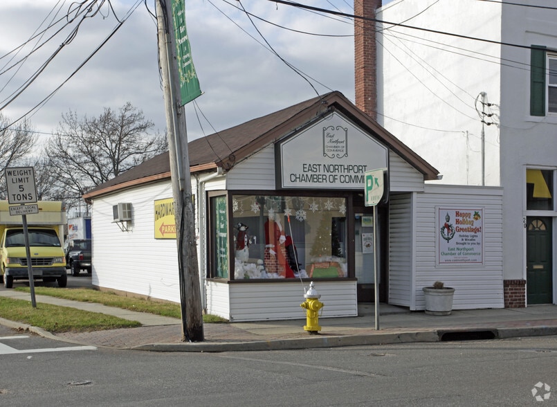 Primary Photo Of 24 Larkfield Rd, East Northport Office For Lease