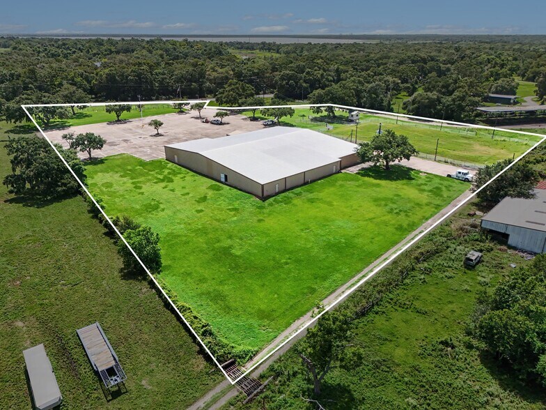 More Photos Of 37310 FM 521 Rd, Brazoria Distribution For Lease