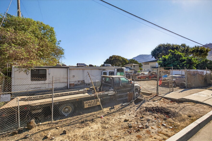 More Photos Of 870 Corporation St, Santa Paula Land For Sale