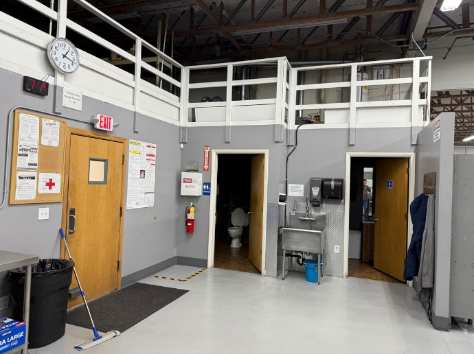More Photos Of 257-263 W 2950 S, Salt Lk, Salt Lake City Light Manufacturing For Lease