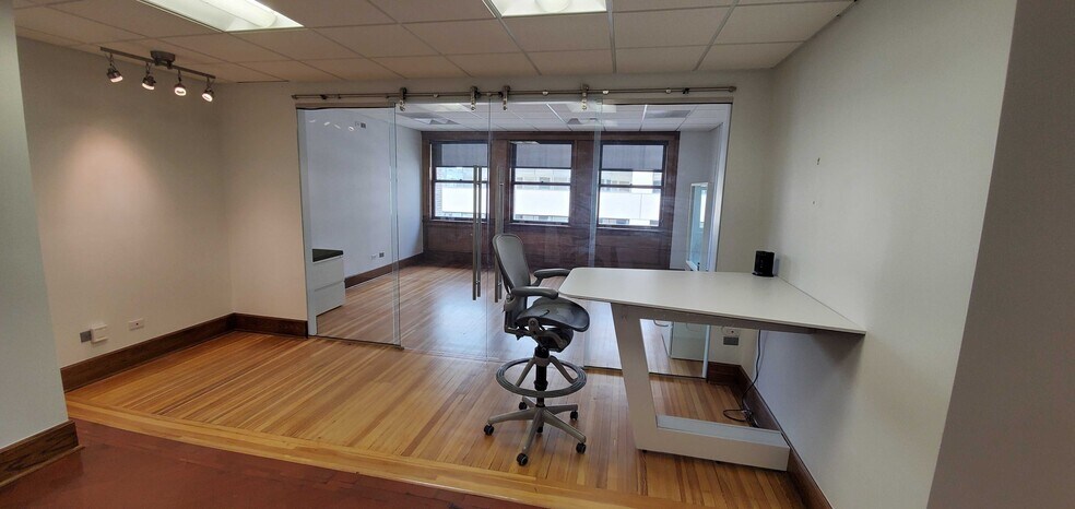 More Photos Of 730 17th St, Denver Office For Sale