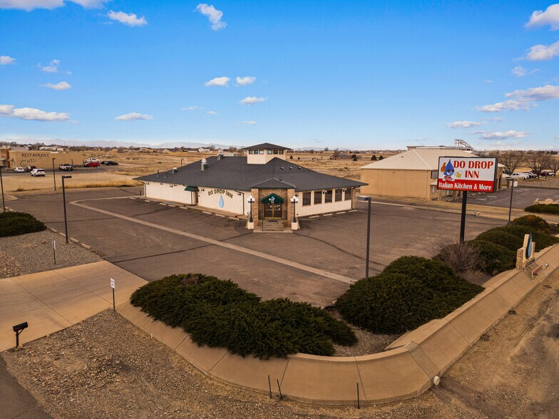 Primary Photo Of 105 S Tiffany Dr, Pueblo Restaurant For Sale