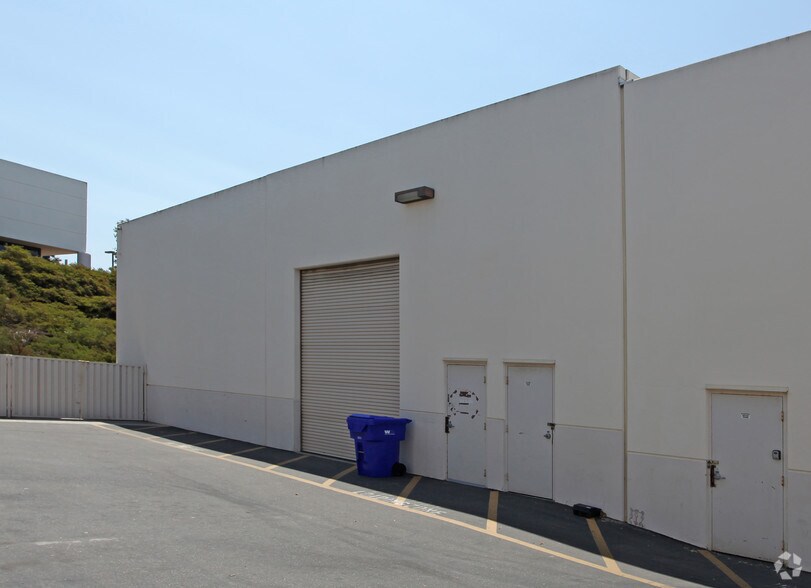 More Photos Of 1938 Kellogg Ave, Carlsbad Coworking Space