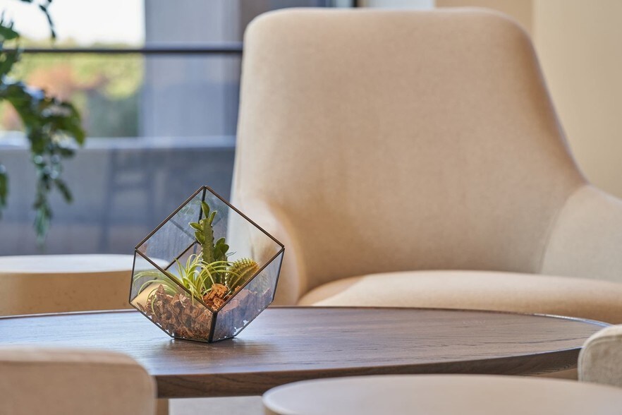 More Photos Of 1250 S Capital of Texas Hwy, West Lake Hills Office For Lease