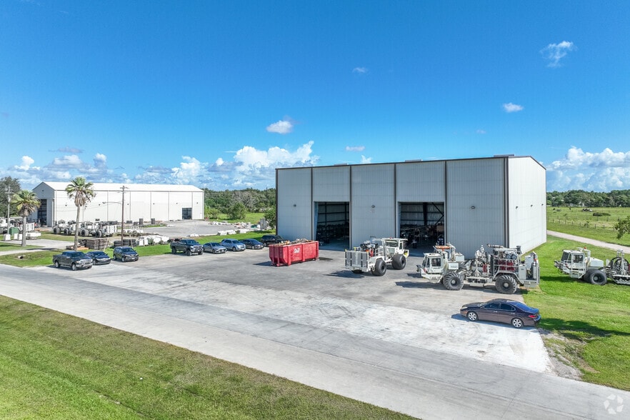 Primary Photo Of 7529 Blimp Base Rd, Hitchcock Warehouse For Lease