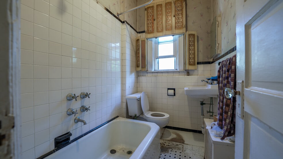 More Photos Of 2372 Hughes Ave, Bronx General Retail For Sale