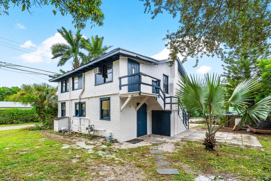 More Photos Of 402 N Federal Hwy, Lake Worth Apartments For Sale