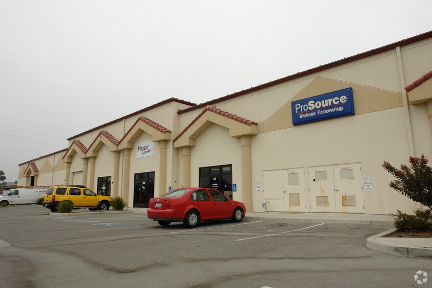 Primary Photo Of 6 Rossi Cir, Salinas Warehouse For Lease