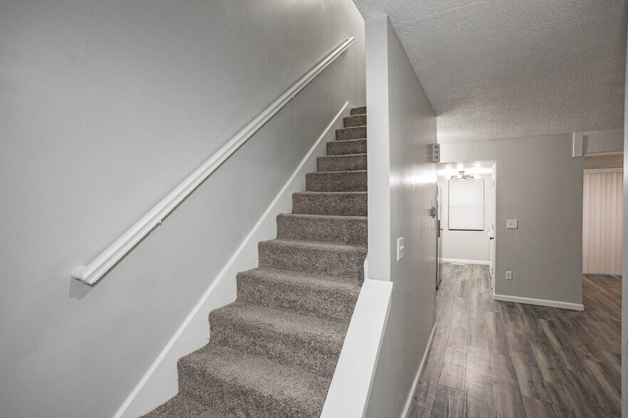 More Photos Of 3108 Eaton St, Kansas City Multifamily For Sale