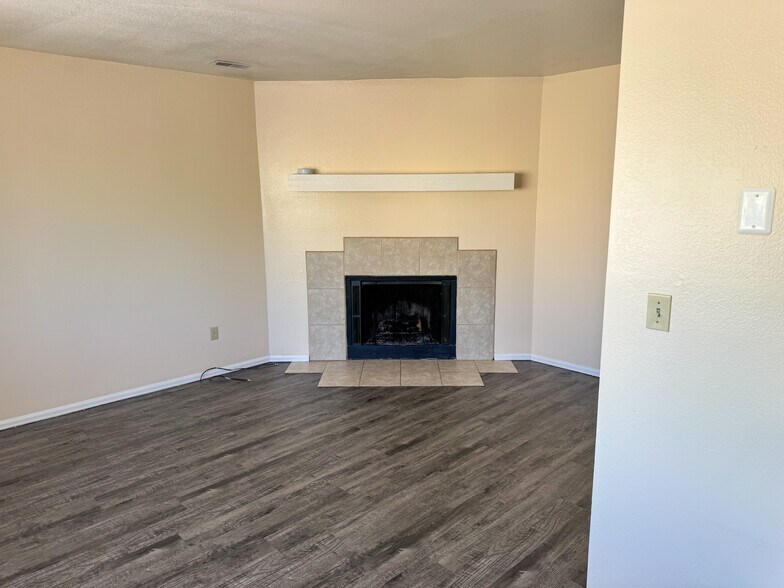 More Photos Of 5540 Bowden Loop, Colorado Springs Apartments For Sale