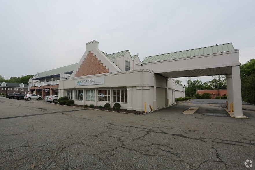 More Photos Of 555 Passaic Ave, West Caldwell Storefront Retail Office For Lease