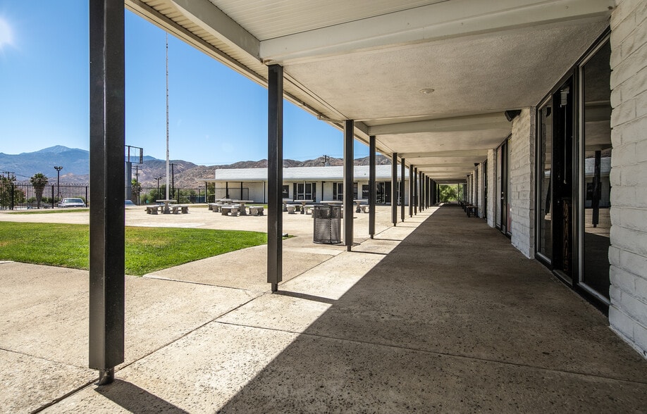 More Photos Of 1170 W Ramsey St, Banning Freestanding For Lease