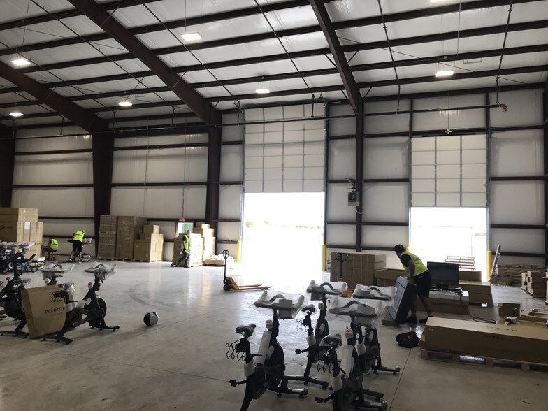 More Photos Of 4794 Transportation Way, San Marcos Unknown For Lease