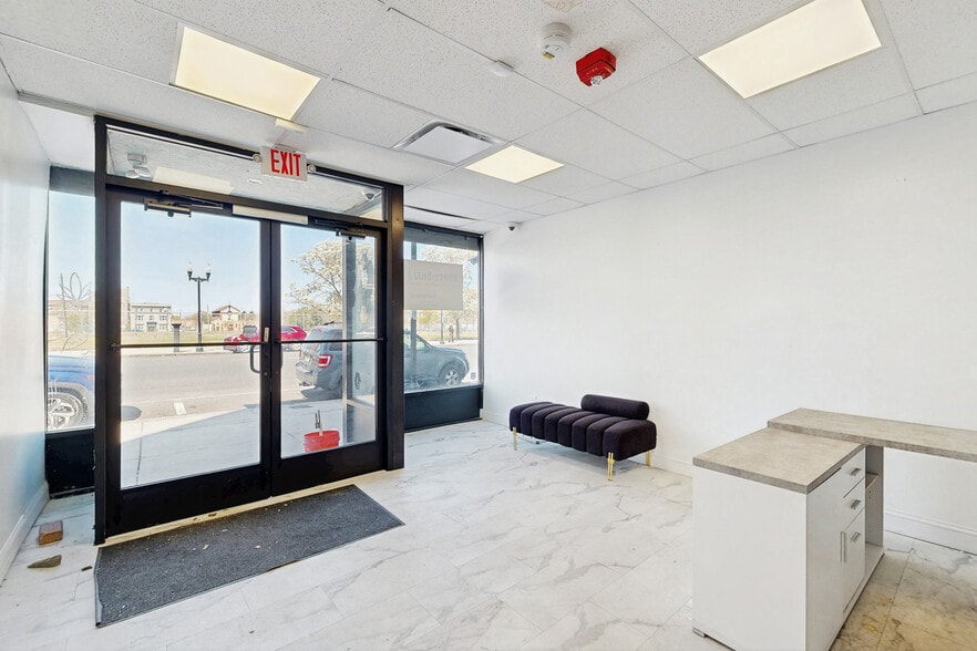 More Photos Of 1722-1724 Atlantic Ave, Atlantic City Apartments For Lease