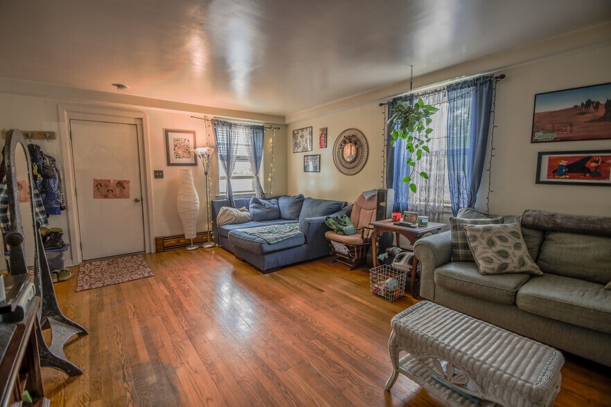 More Photos Of 1 S Main St, Richlandtown Apartments For Sale
