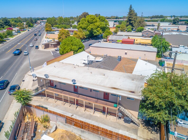 More Photos Of 1049 Jefferson Blvd, West Sacramento Apartments For Lease