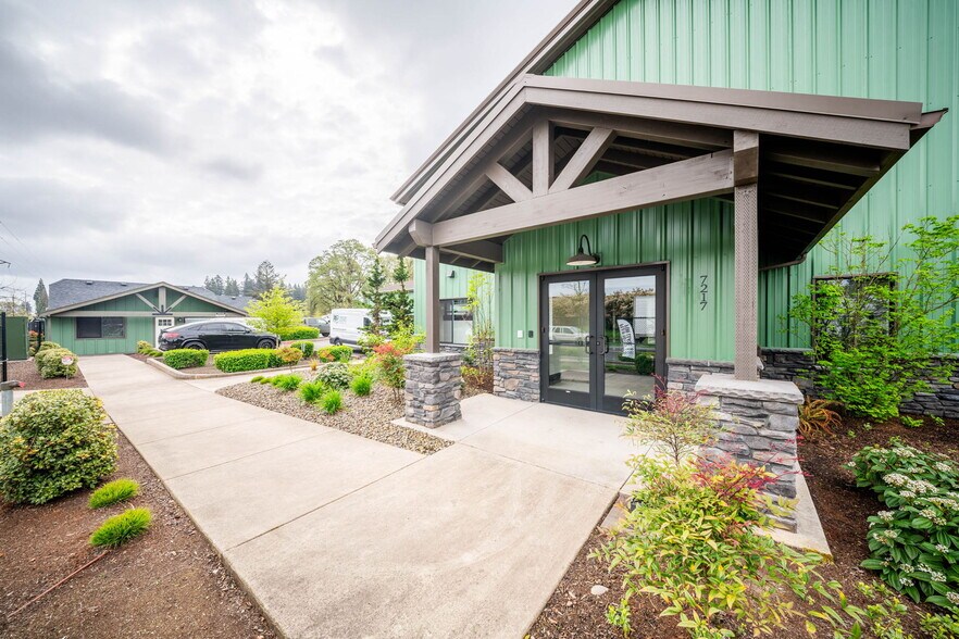 More Photos Of 7217 NE 99th St, Vancouver Industrial For Sale