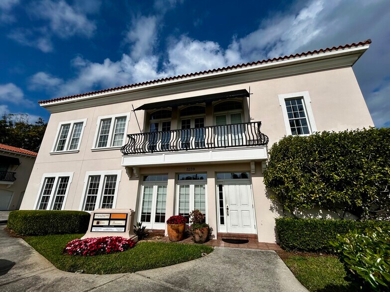 Primary Photo Of 3239 Henderson Blvd, Tampa Office For Lease