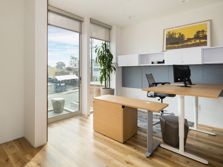 More Photos Of 123 Nevada Street, El Segundo Loft Creative Space For Lease