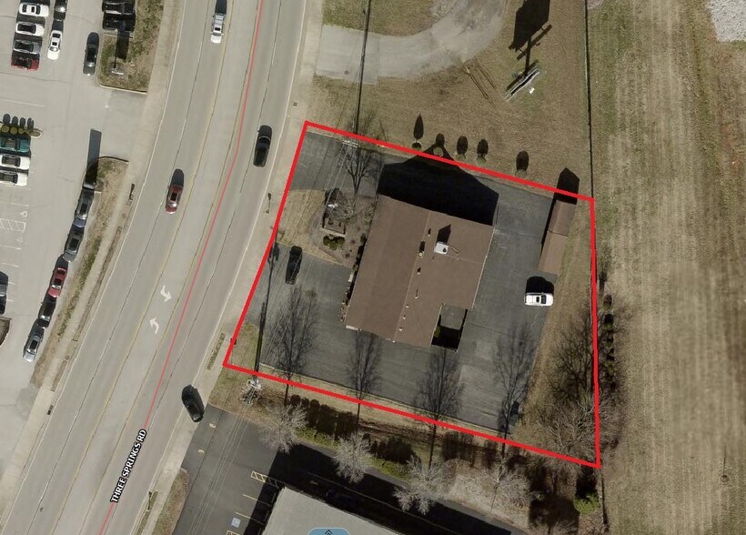 More Photos Of 352 Three Springs Rd, Bowling Green Office For Sale