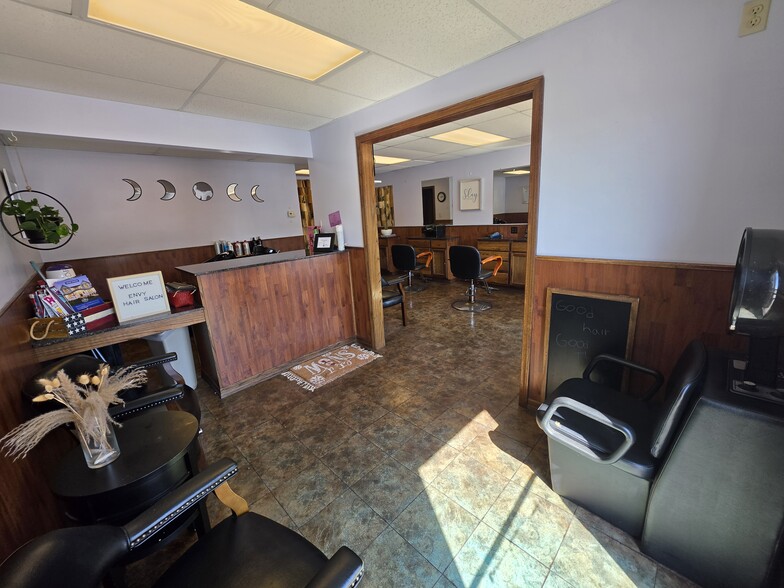 More Photos Of 220 Madison st, Webb City Industrial For Sale