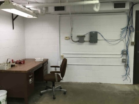 More Photos Of 720 S Taft Ave, Mason City Truck Terminal For Sale