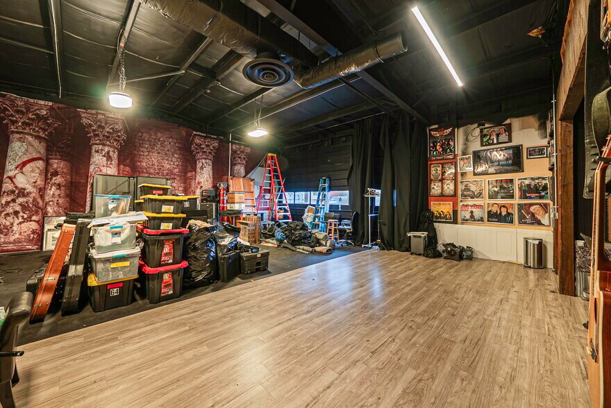 More Photos Of 1595 Route 112, Port Jefferson Station Warehouse For Lease