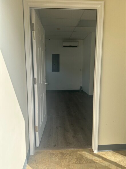 More Photos Of 1244 Rt US 9 S, Ocean View Self Storage For Lease