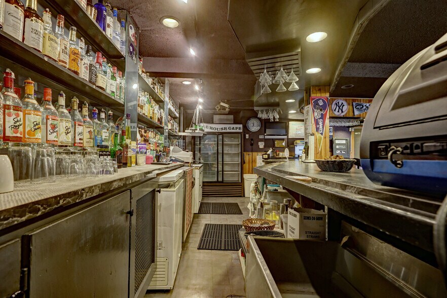 More Photos Of 399 Wolcott Rd, Wolcott Restaurant For Sale