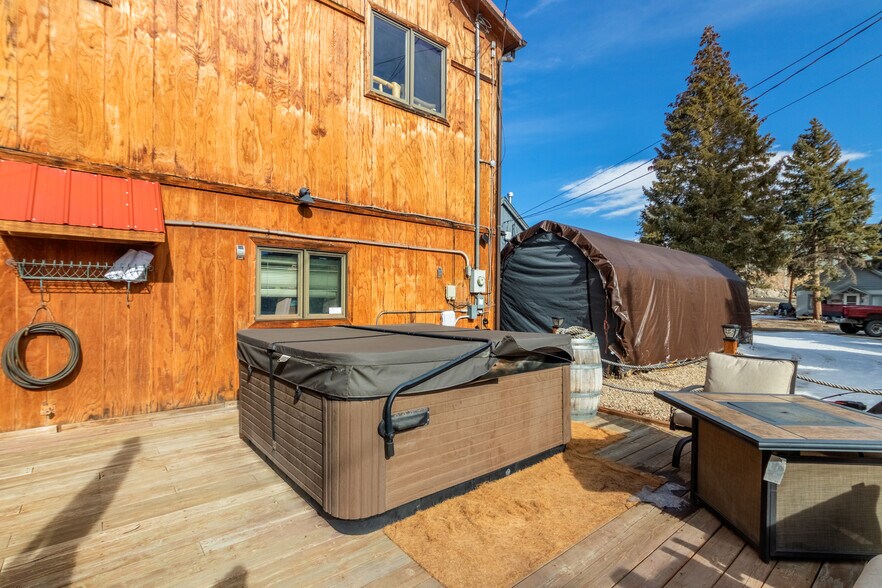 More Photos Of 416 Grand Ave, Grand Lake Hotel For Sale