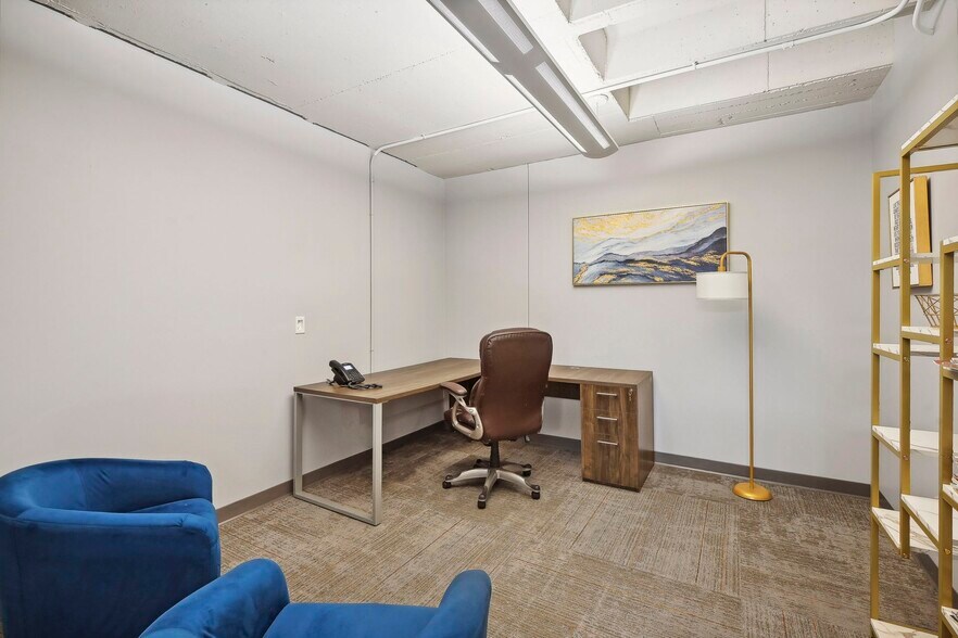 More Photos Of 2200 E Franklin Ave, Minneapolis Office For Lease