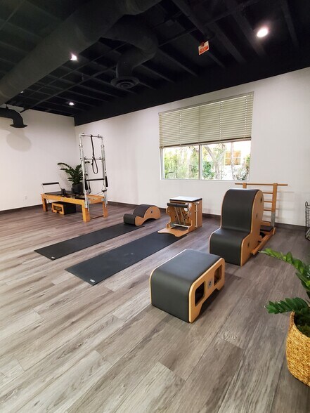 More Photos Of 1122 Bristol St, Costa Mesa Medical For Lease