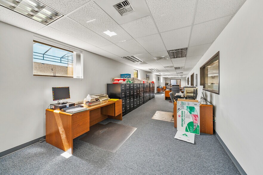 More Photos Of 2090 Commerce Dr, Medford Office For Lease