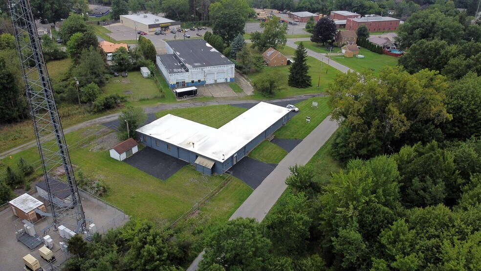More Photos Of 10 Rhoda St, Farrell Flex For Lease