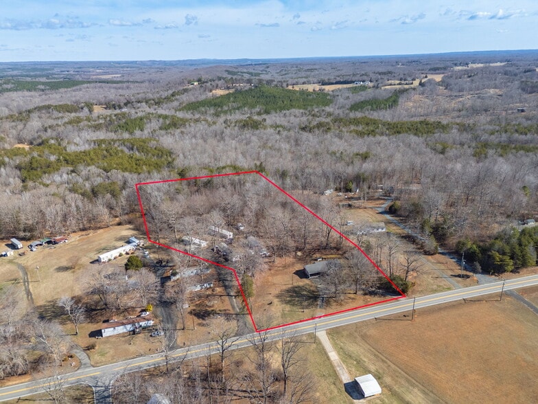 More Photos Of 5513 NC Highway 700, Eden Flex For Sale