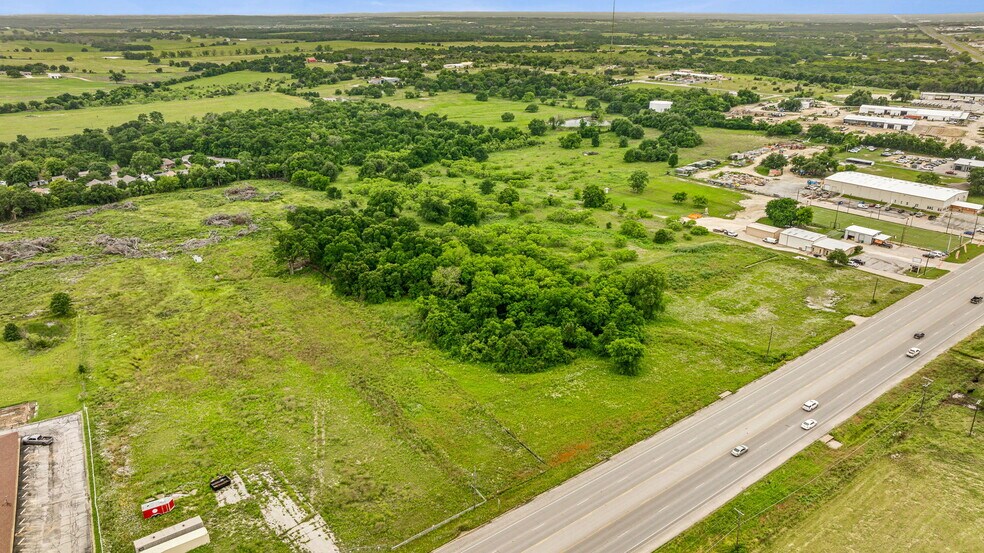 More Photos Of 3050 W Washington St, Stephenville Land For Sale