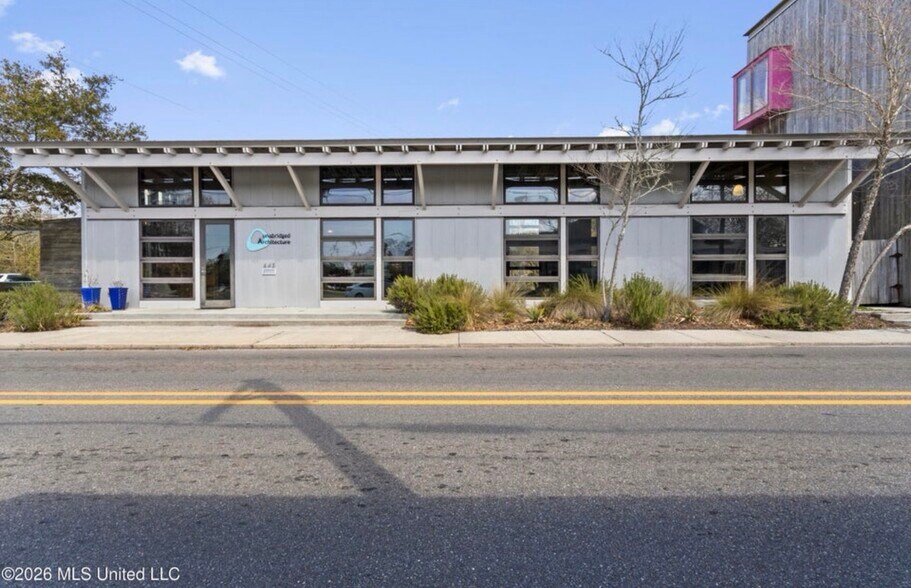 More Photos Of 443 Main St, Bay St Louis Office Residential For Sale