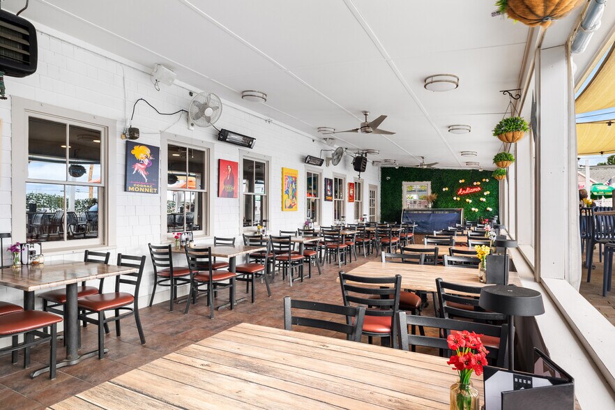 More Photos Of 130 Chapel St, New Shoreham Storefront Retail Residential For Sale