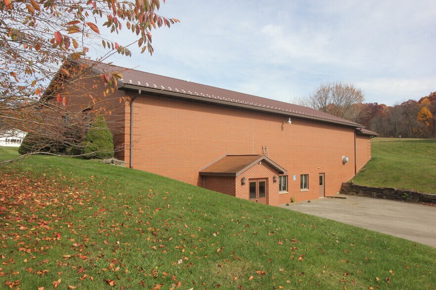 4301 US Hwy 322  