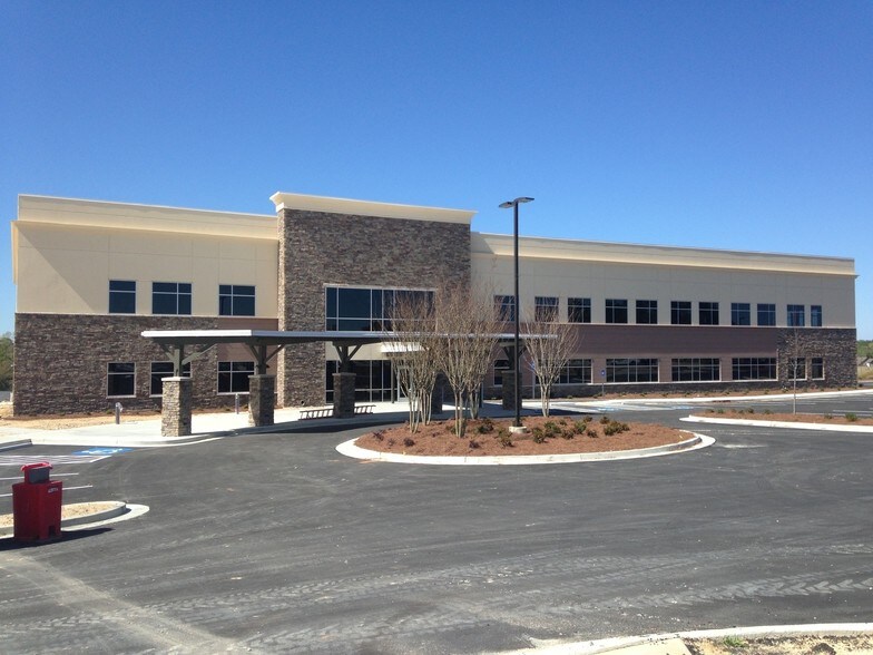 More Photos Of 1255 Friendship Rd, Braselton Medical For Lease