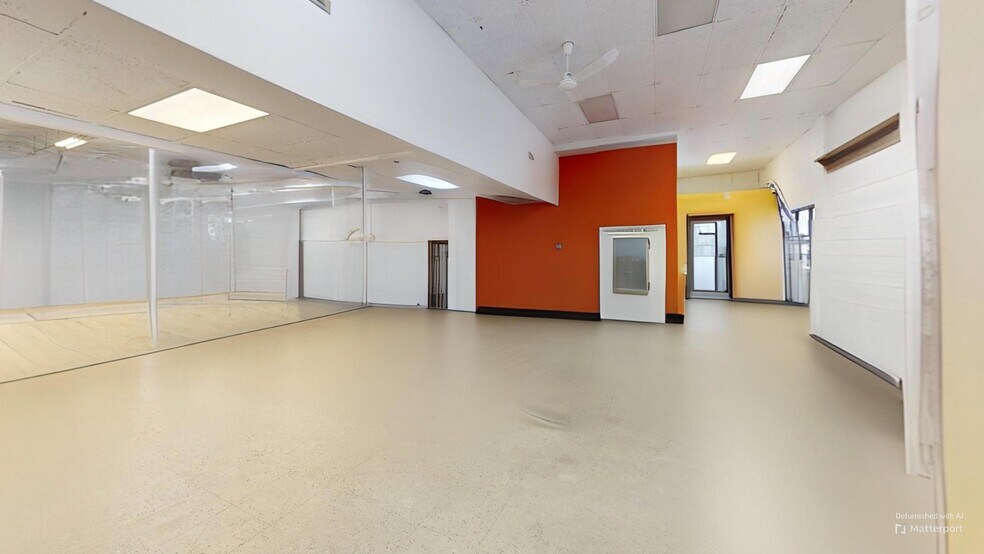 More Photos Of 201 N 14th St, Billings General Retail For Sale