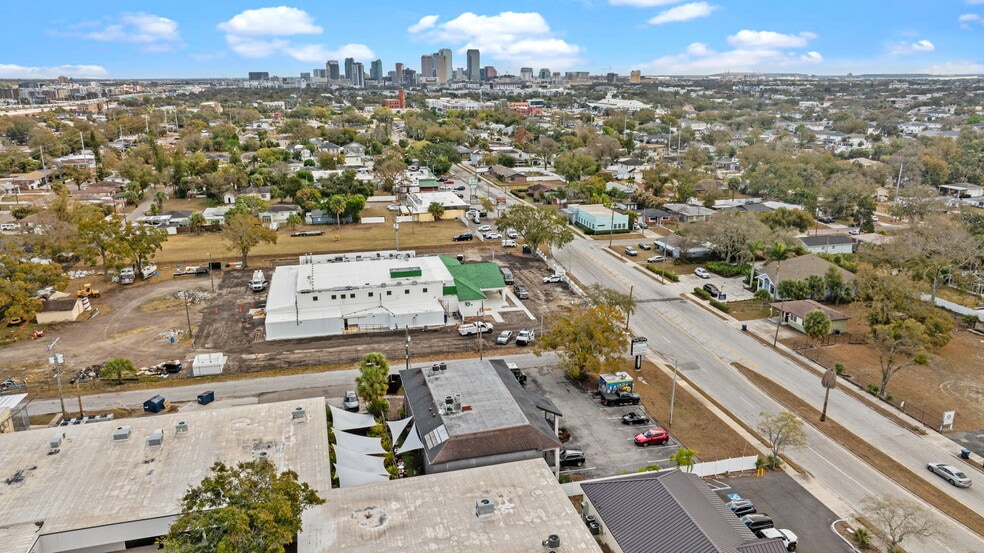 More Photos Of 3007 W Cypress St, Tampa General Retail For Sale