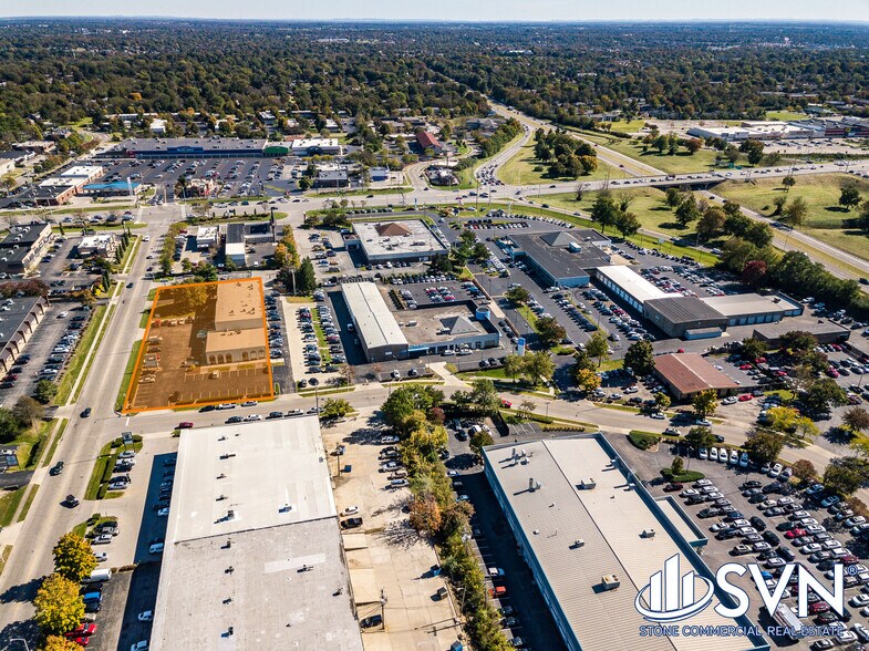More Photos Of 160 Moore Dr, Lexington General Retail For Sale