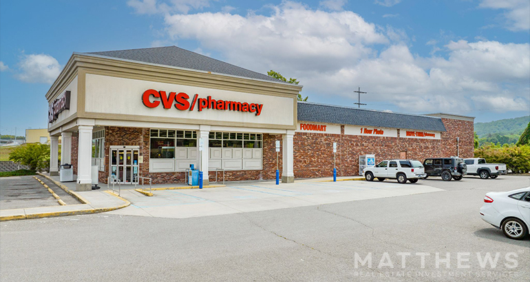 Primary Photo Of 101 N Charles G Seivers Blvd, Clinton Drugstore For Sale