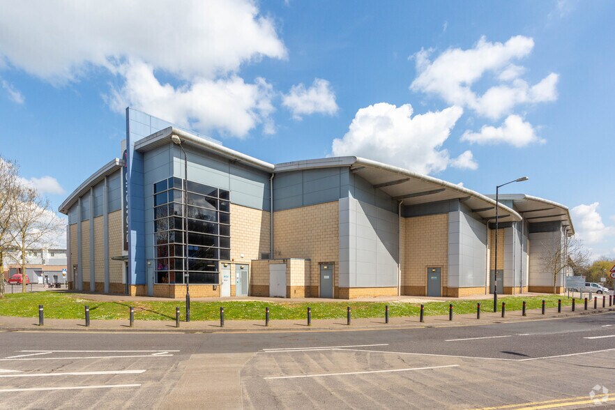 More Photos Of Old Station Way, Yeovil General Retail For Sale