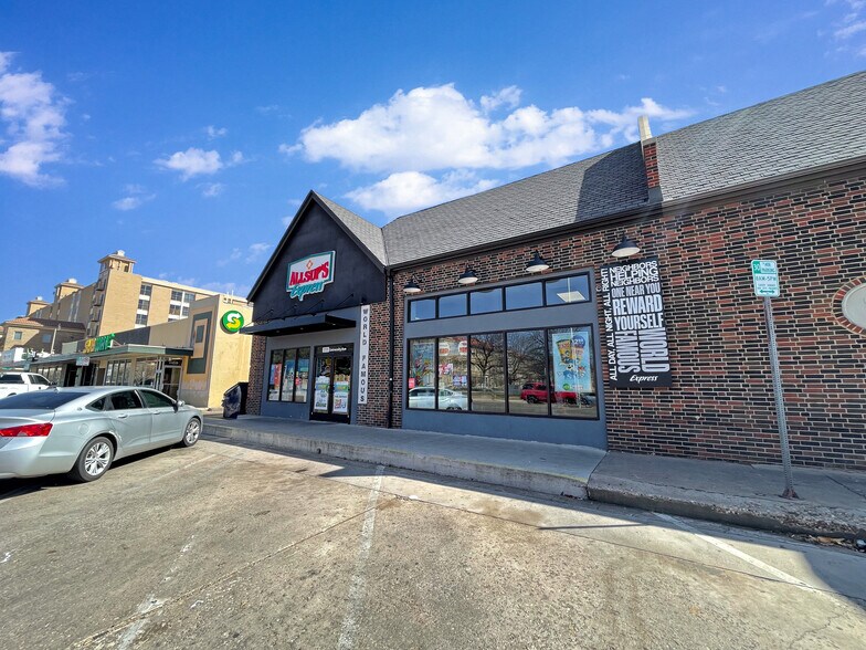 Primary Photo Of 1111-1113 University Ave, Lubbock Freestanding For Lease