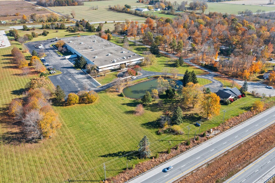 More Photos Of 2000 E 196th St N, Westfield Warehouse For Lease