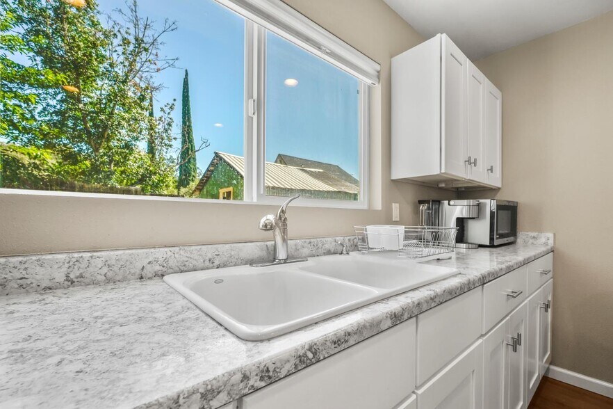 More Photos Of 13240 US-101, Hopland Land For Sale