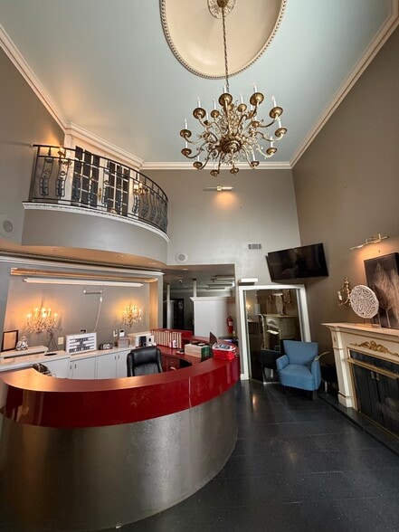 More Photos Of 4645 Tinker Diagonal St, Oklahoma City Loft Creative Space For Sale